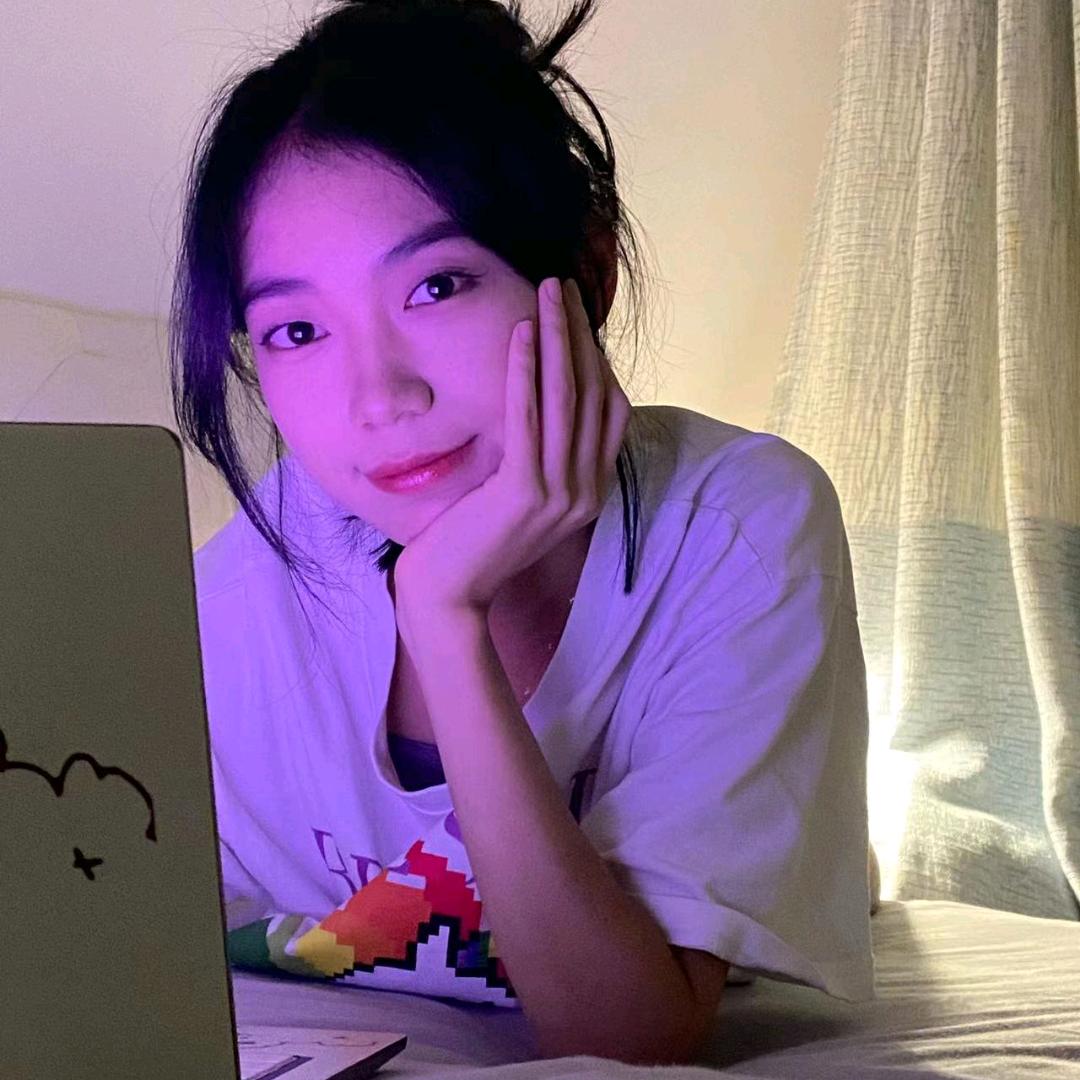 玲玲吖💕