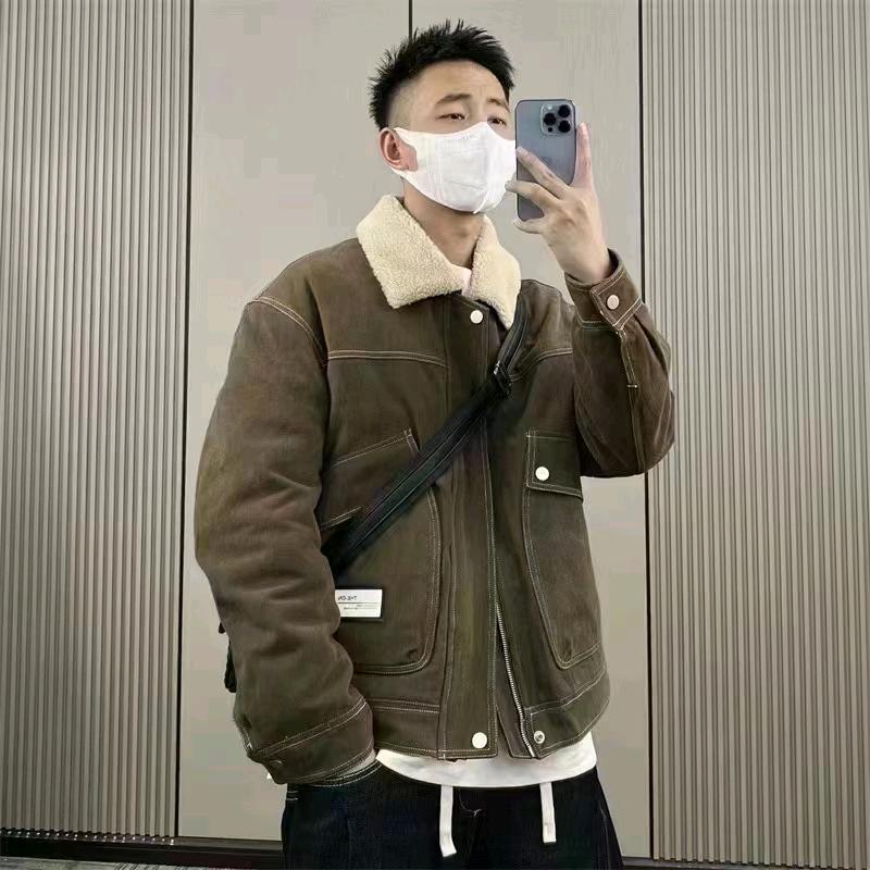 武汉硚口区卡度服装公司
