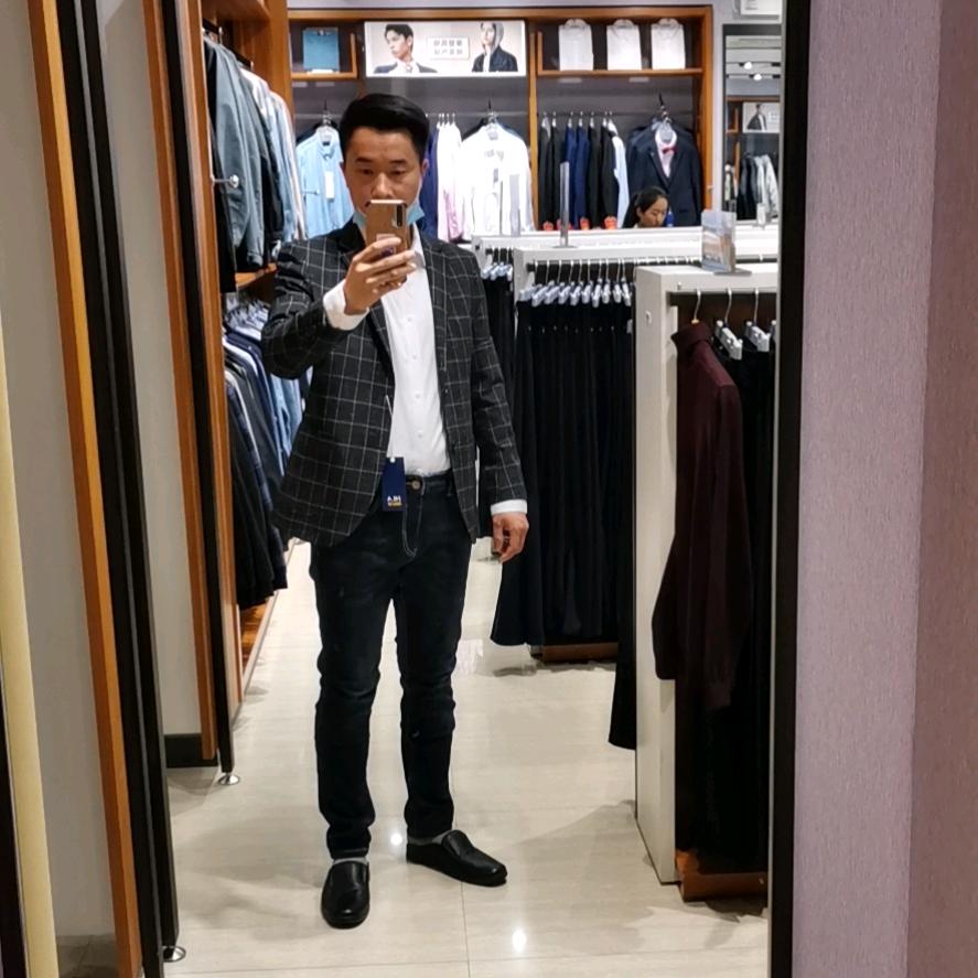 @行走的荷尔蒙