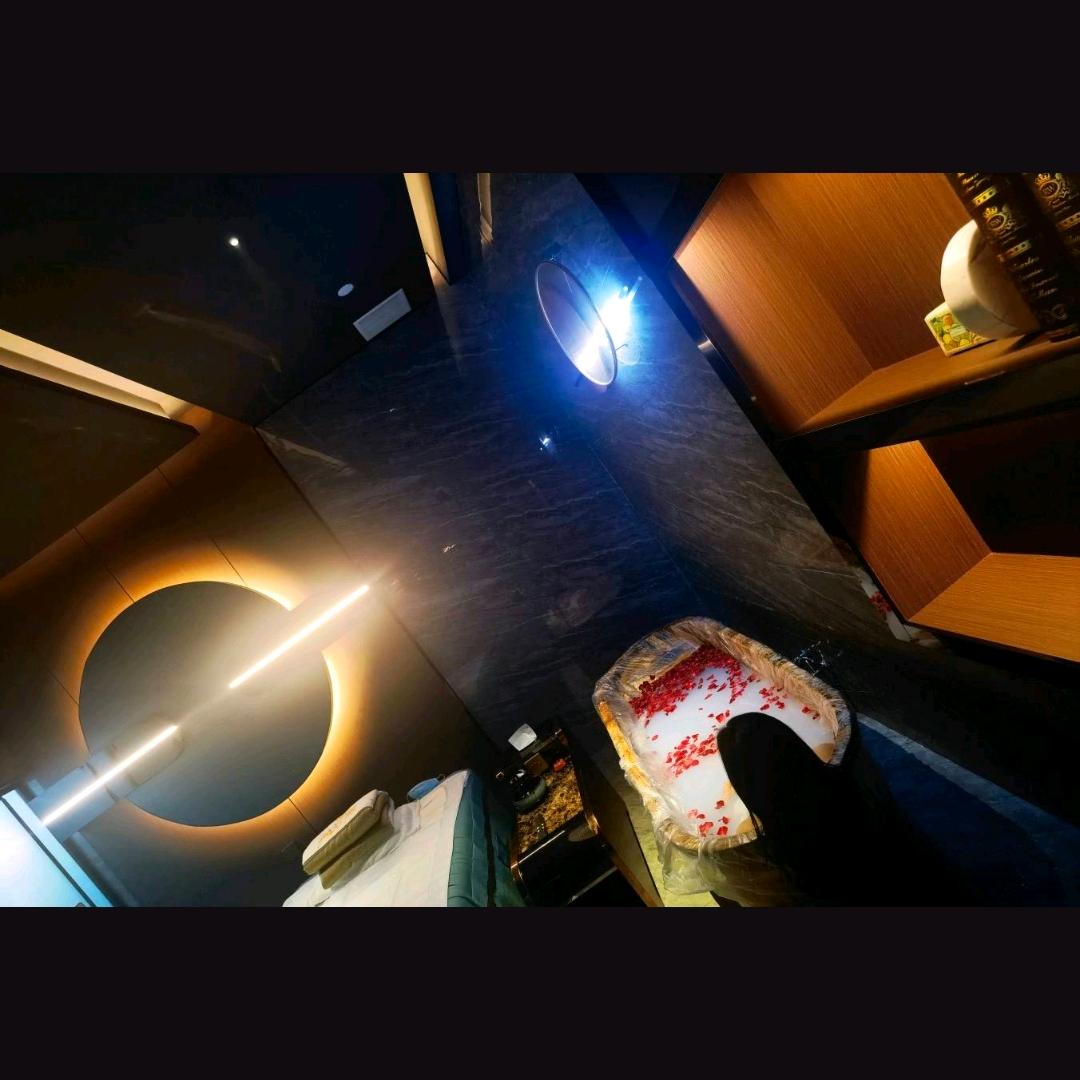 越江南影院式足浴官方号