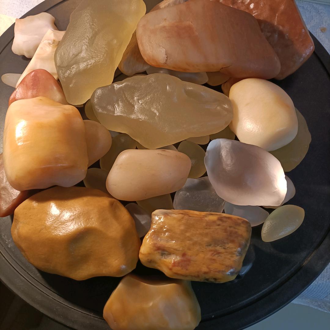 奇石，崖柏，金丝玉沙漠漆