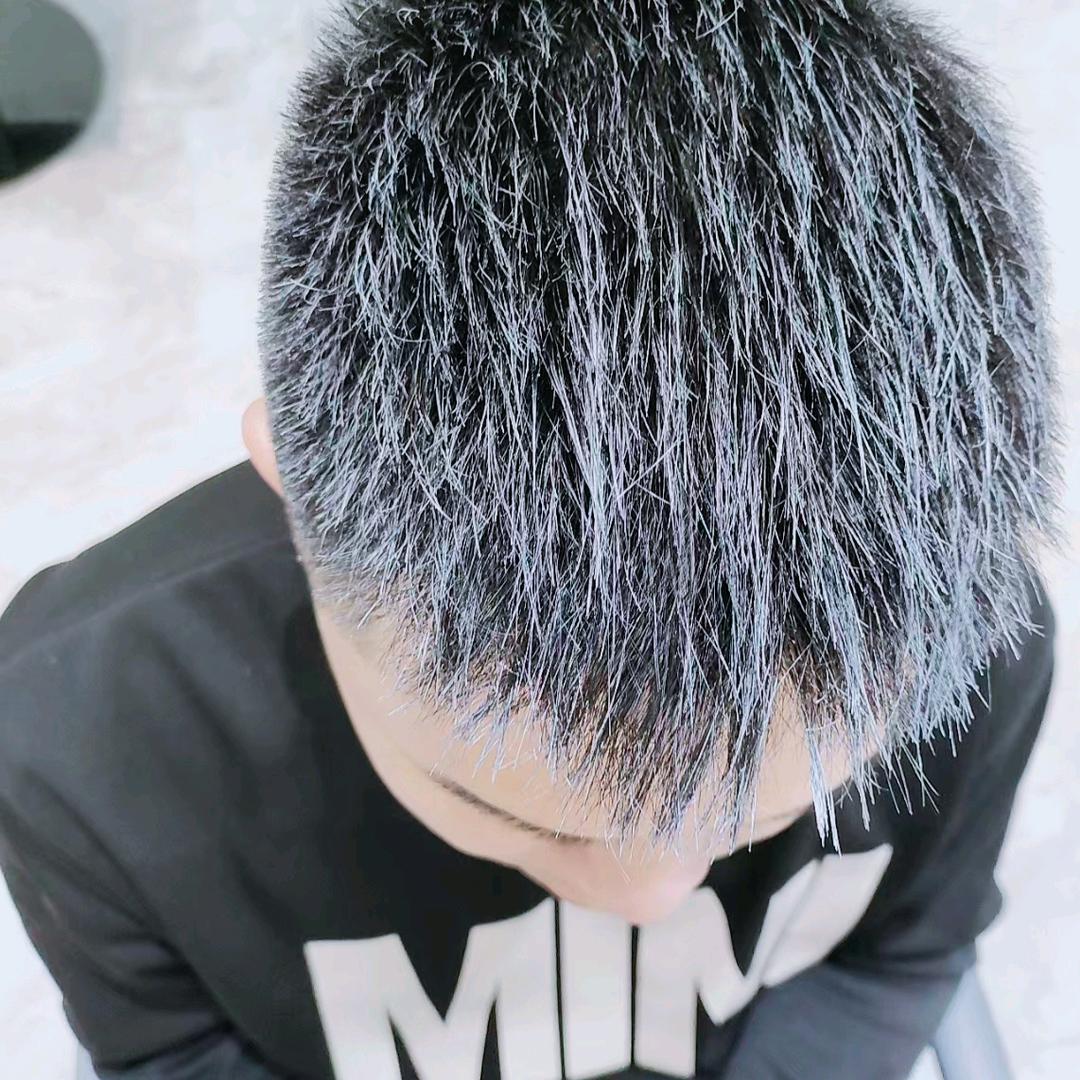 Zeng