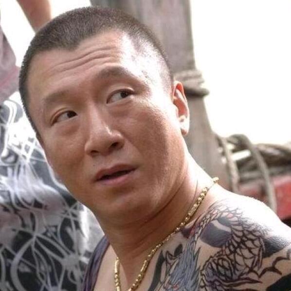 玩陌鲜嚣