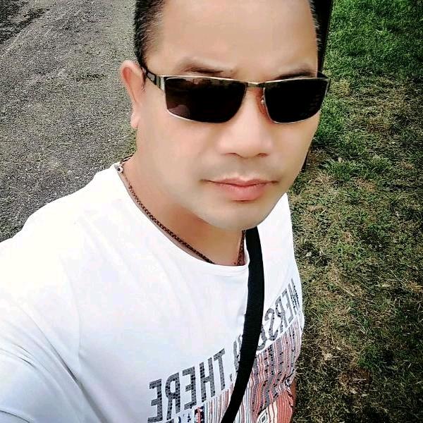 寒 冰🎤（白兔瓷砖）