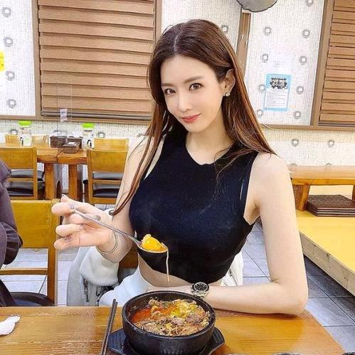 爱吃草莓酱🍓
