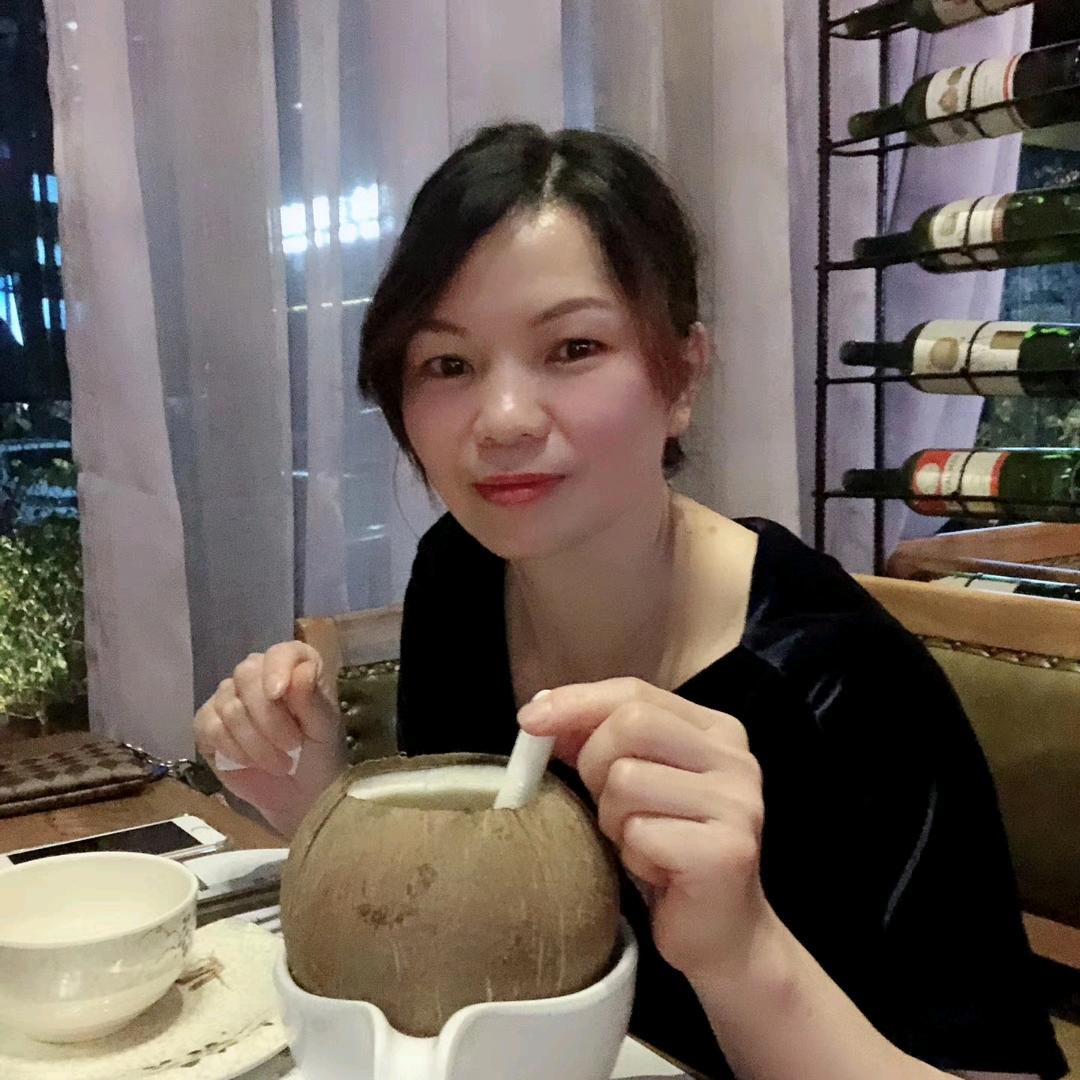 秀秀带着你吃喝玩乐！