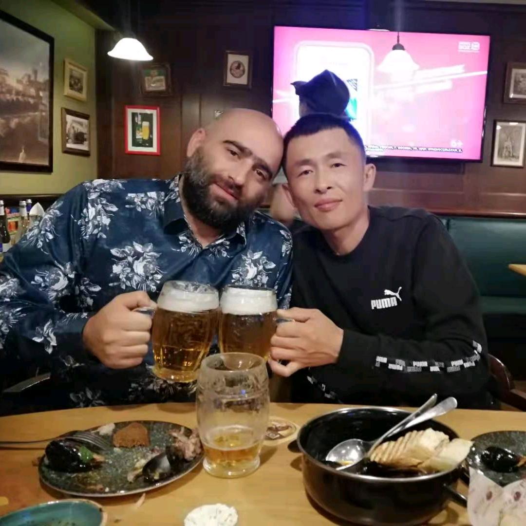军哥🇨🇳🤝🇷🇺在俄罗斯