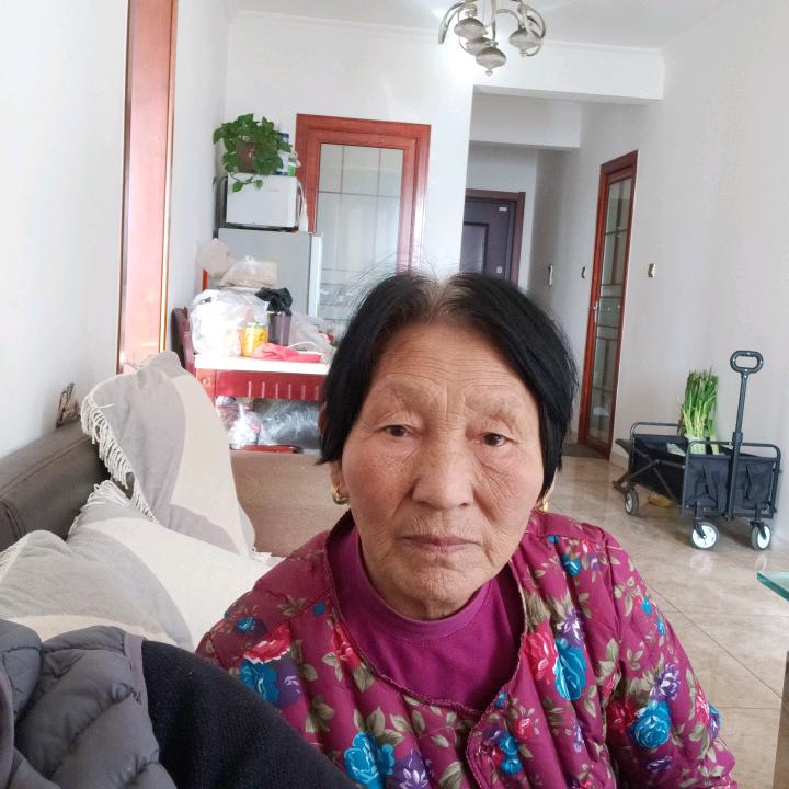 yjy
