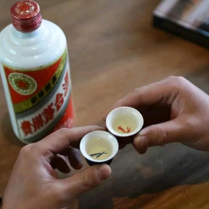共醉明月