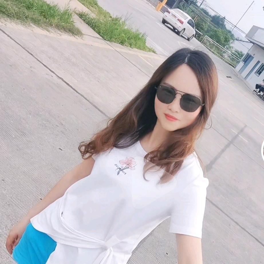 芷江德馨驾校何教练