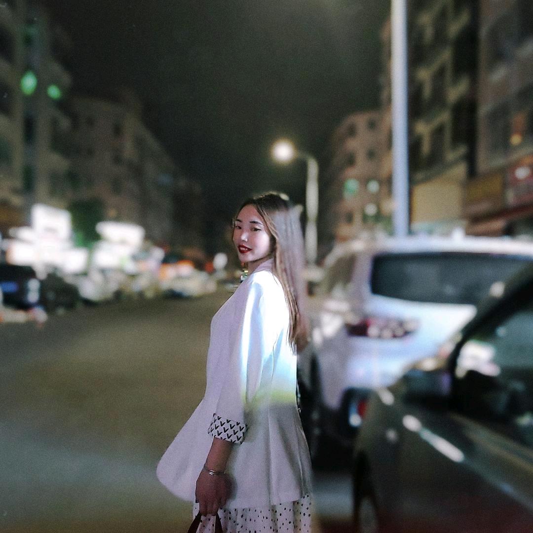 ꧁ᝰ❤️傻丫头❤️ξ꧂