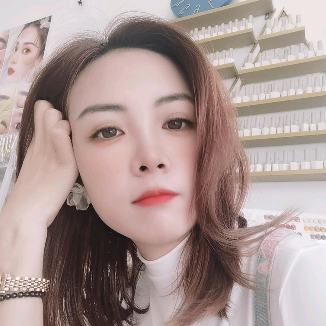 甲哩78自助美甲（收学徒）