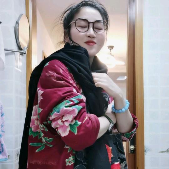 舒灵服装