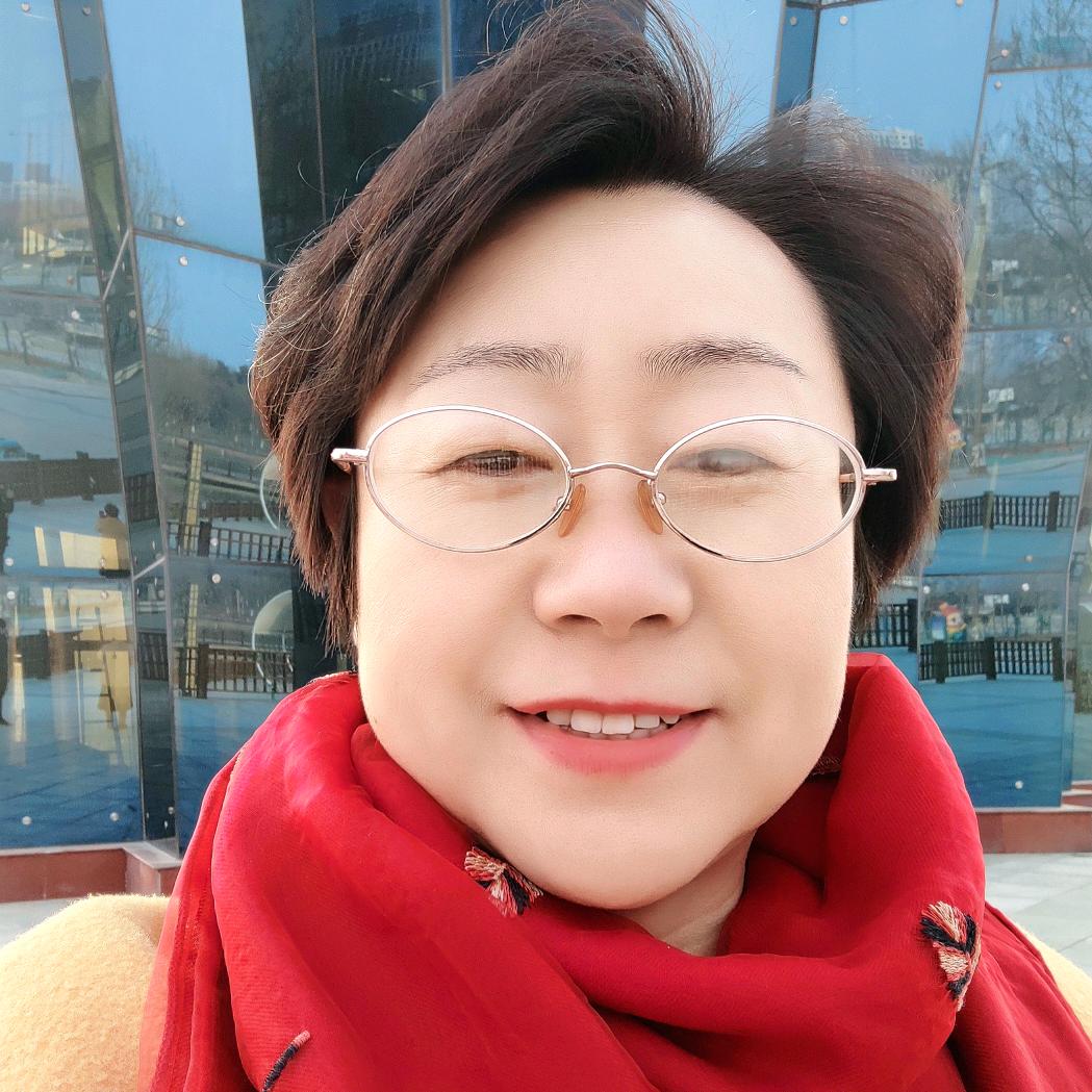 青储打包机林姐