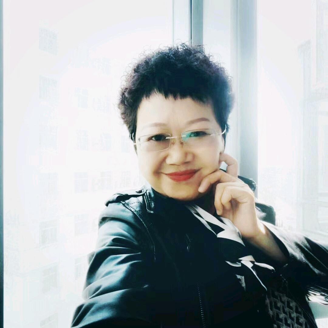 秋韵的英子