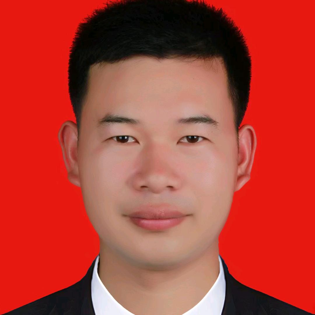 回村大学生陆忠华