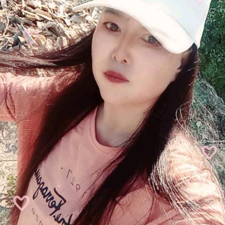 李彩芬