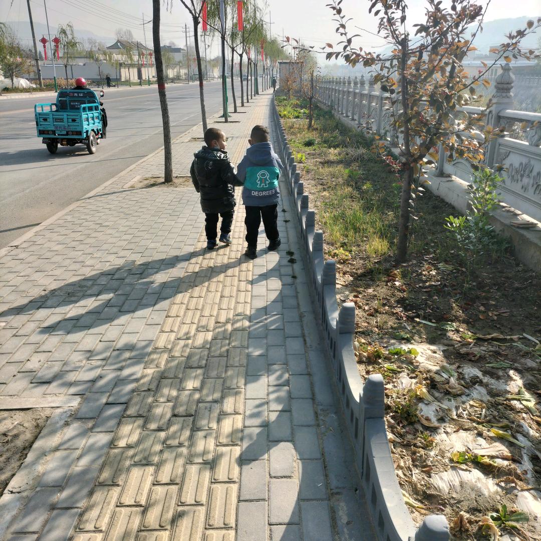 世界欠我一个你