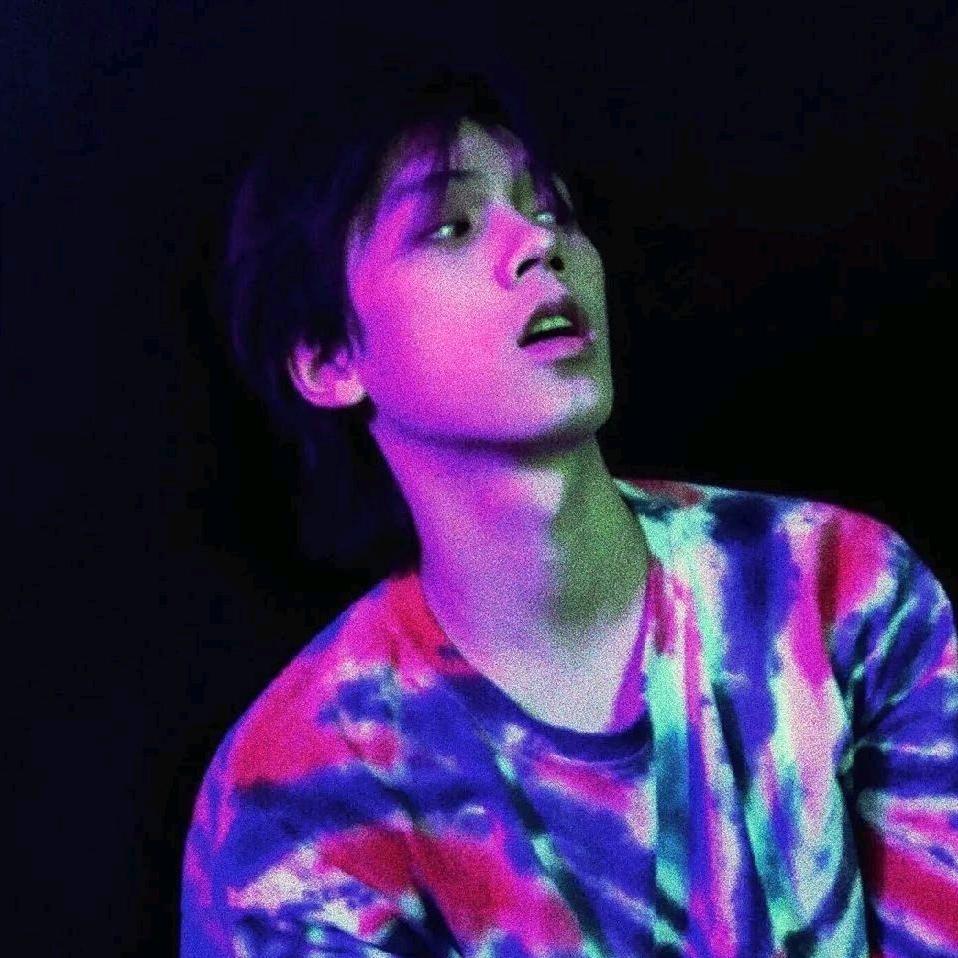 帅哥哥🐬🐬🐬