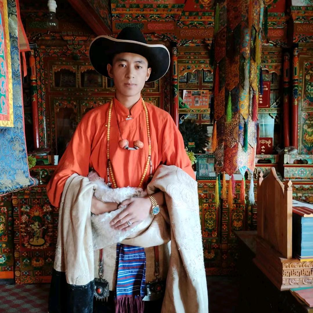 བྲུ་   拉旺  ཚེ་རིང་།?