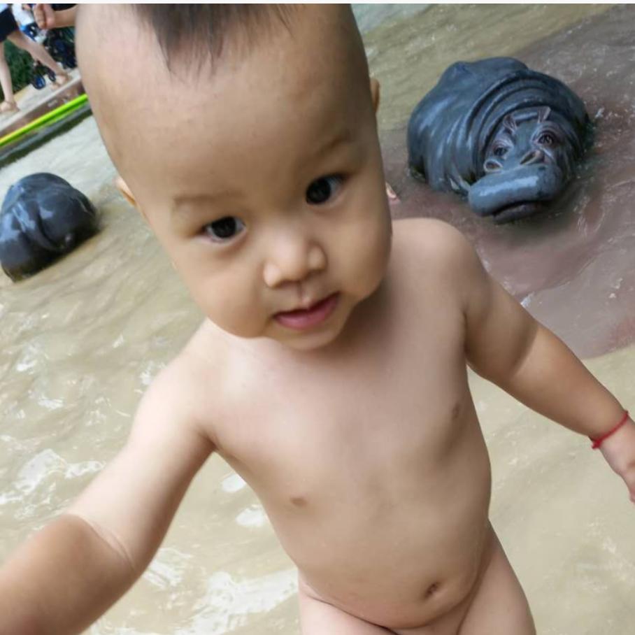 钱多多（ 不要谜恋哥，哥只是个传说）