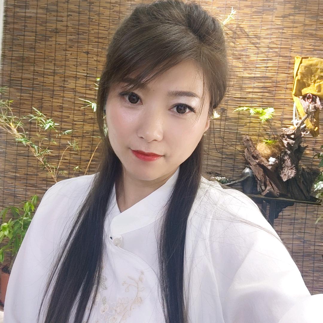 沐媱
