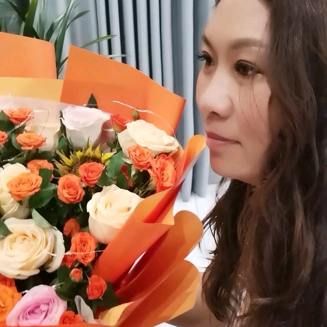 中联書院.孙松玲