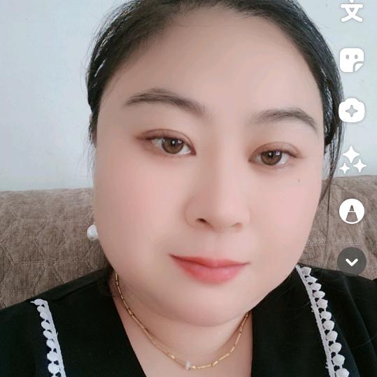 卖水果的小姐姐^O^☜
