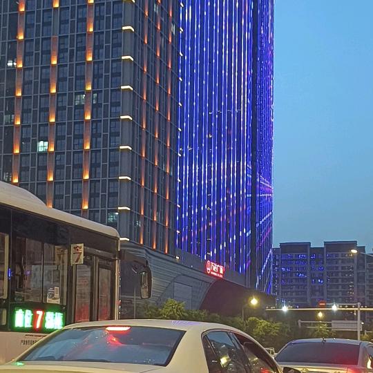 人生不过三杯酒