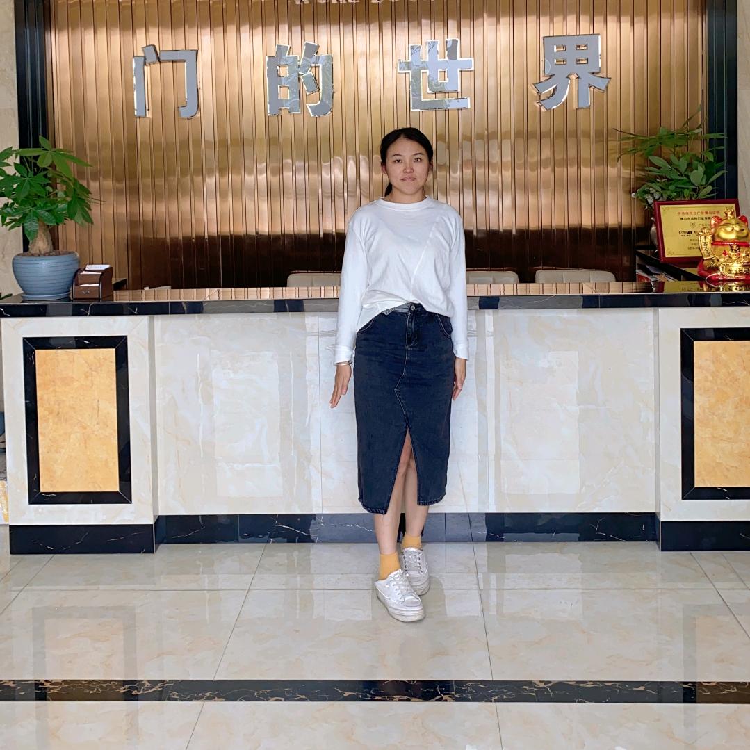 英德巿门的世界门窗～曾小姐