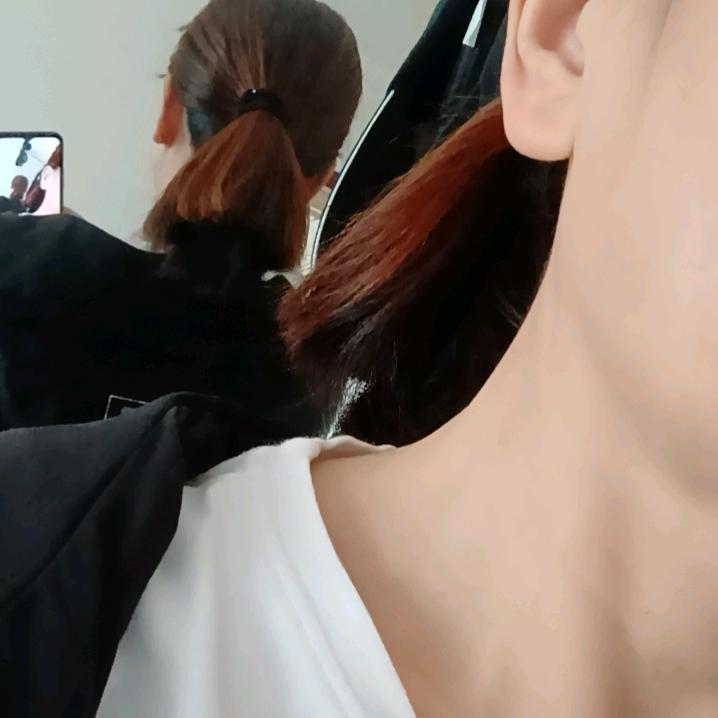 雷玲