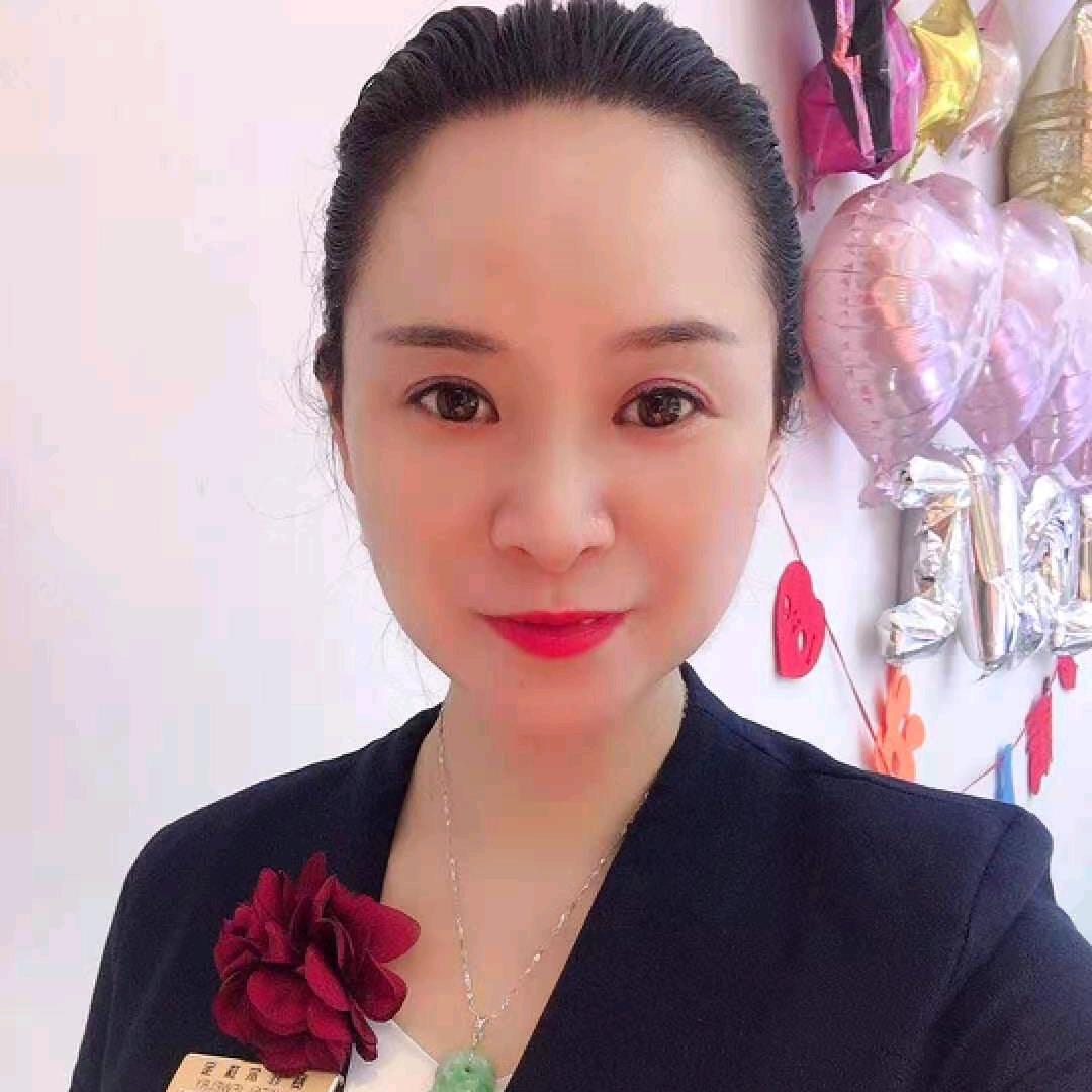 温文尔雅（赛菲尔珠宝）