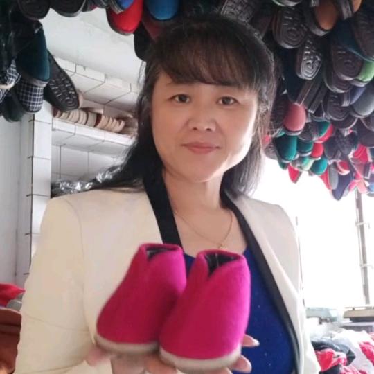 手工棉鞋韩大姐(每晚六点开播)