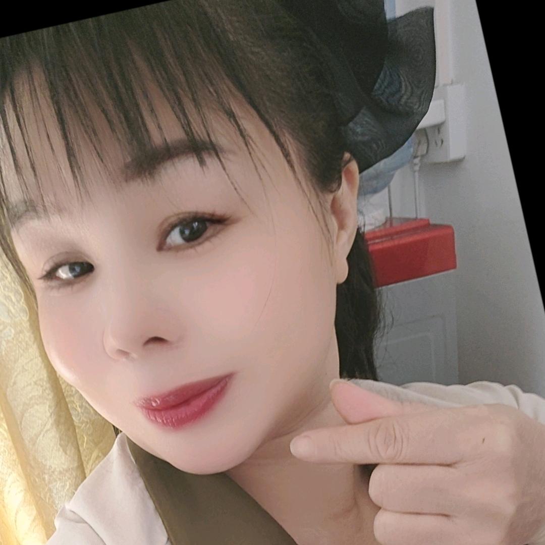 无(｡￫v人￩｡)懂♥