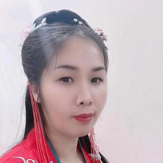 化妆师~潇潇