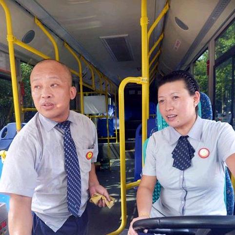 戴立清