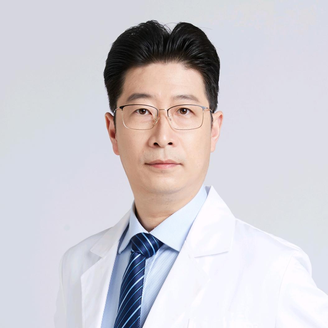 盆底专家吕坚伟教授