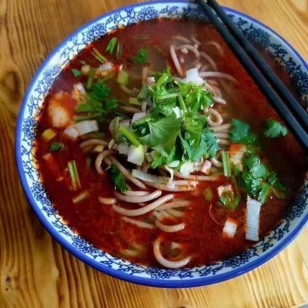 云岩戏台隔壁韩城饸饹