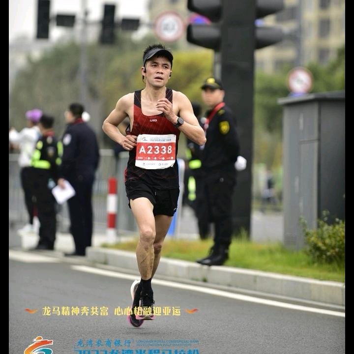 孤跑者-察🏃₄₂.₁₉₅