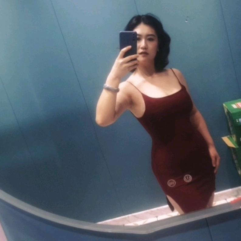 Caro不李姐