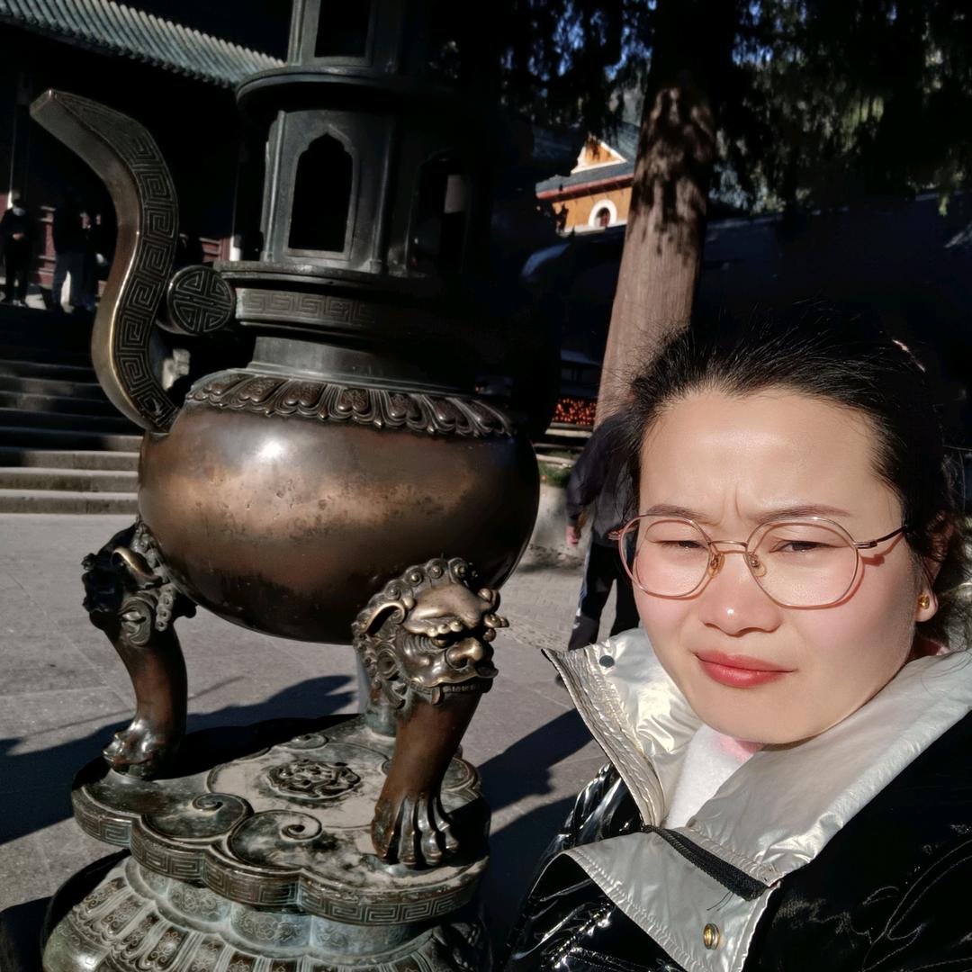 秀秀聊天k歌直播间