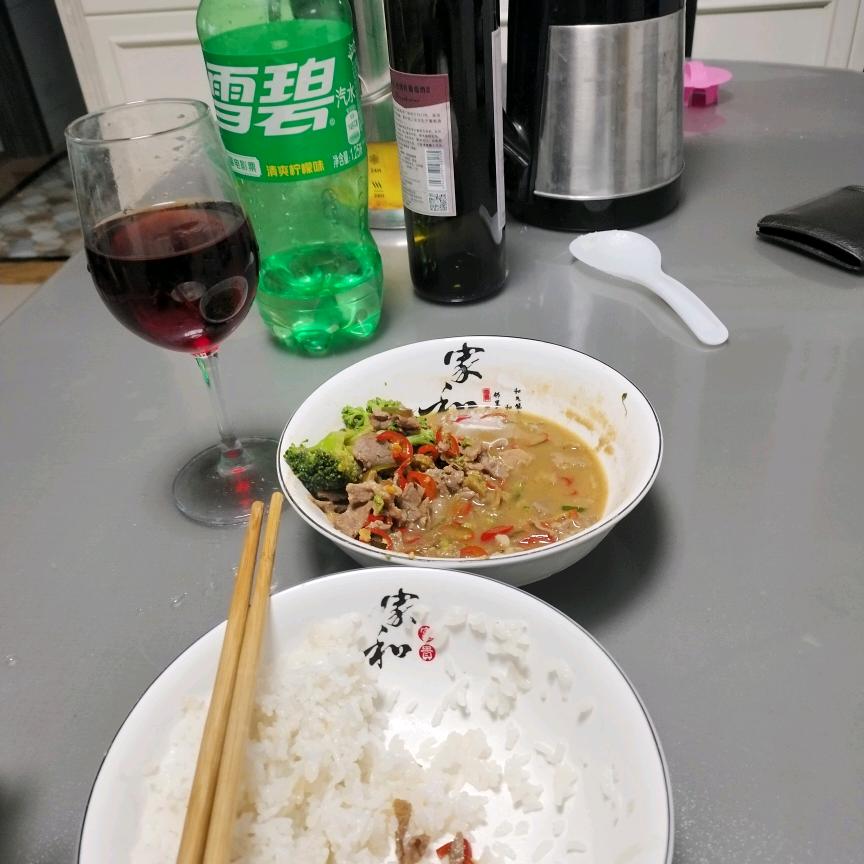 万强水电装饰