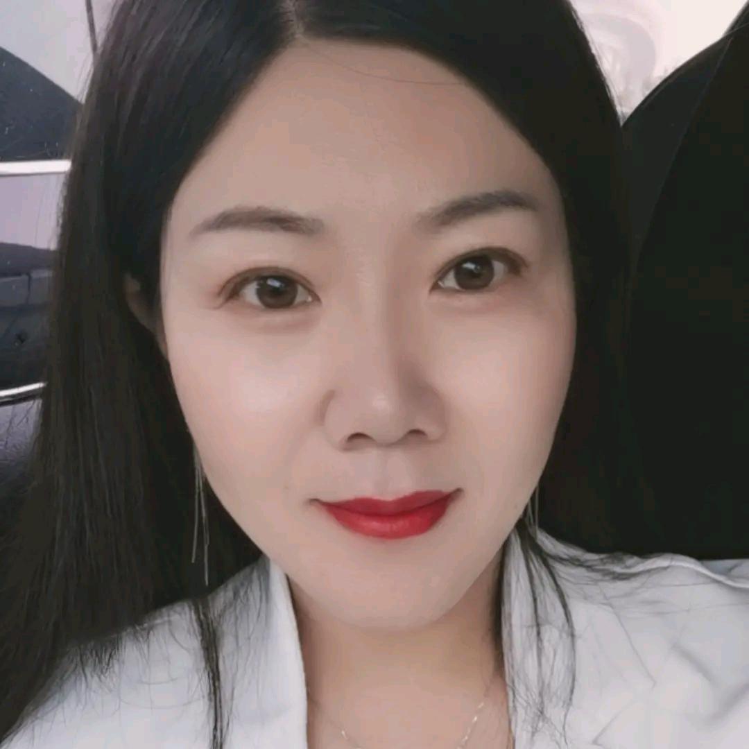 李昱霏