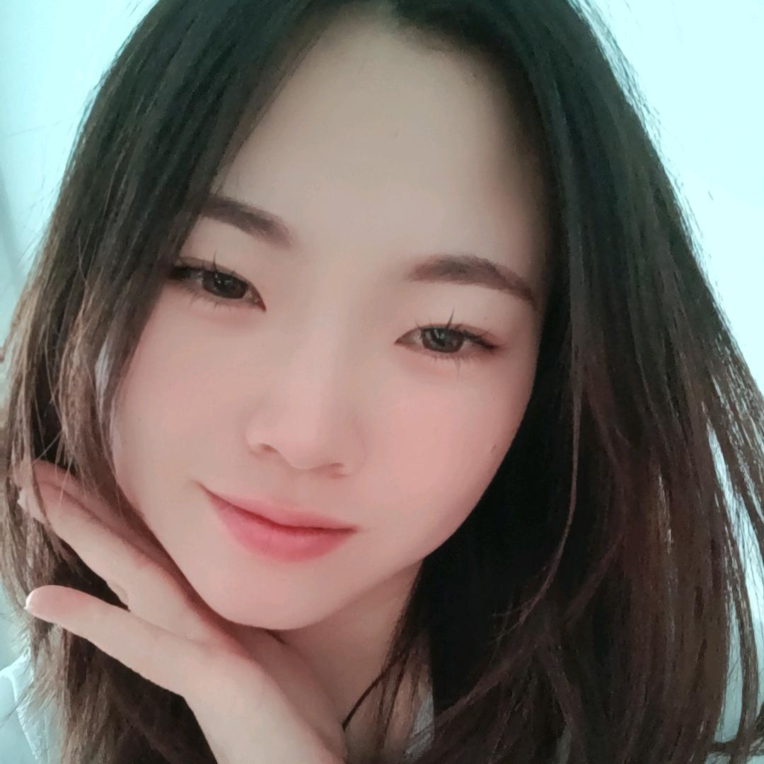 霞霞呀