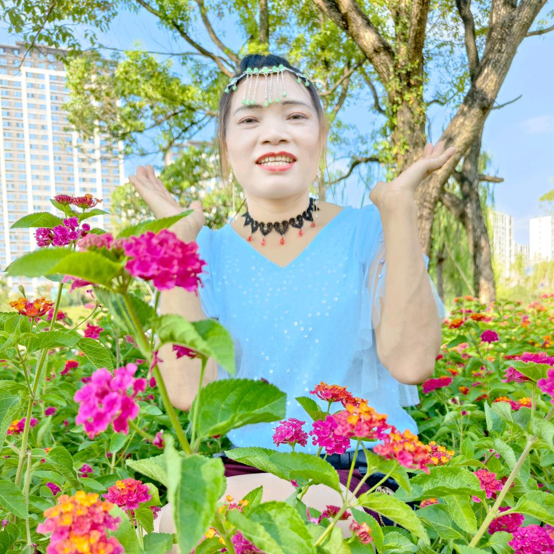啊小英