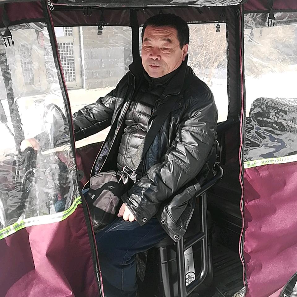 用户9977221829406529