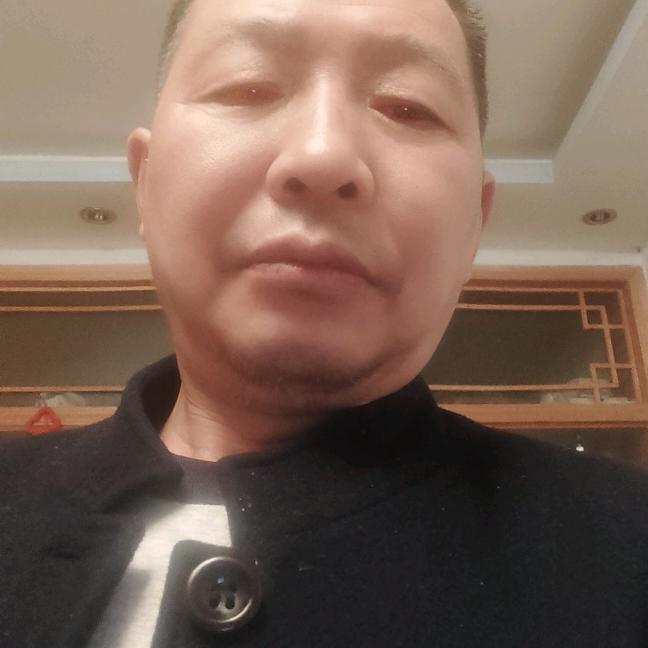 杨天荣