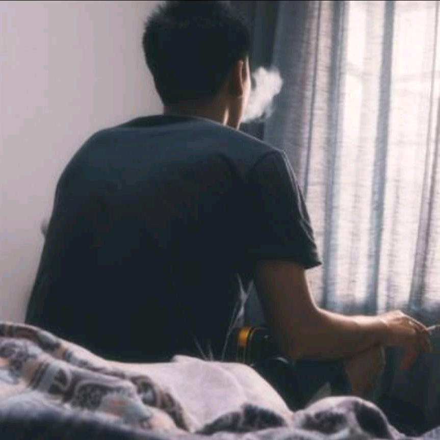 Lazy。