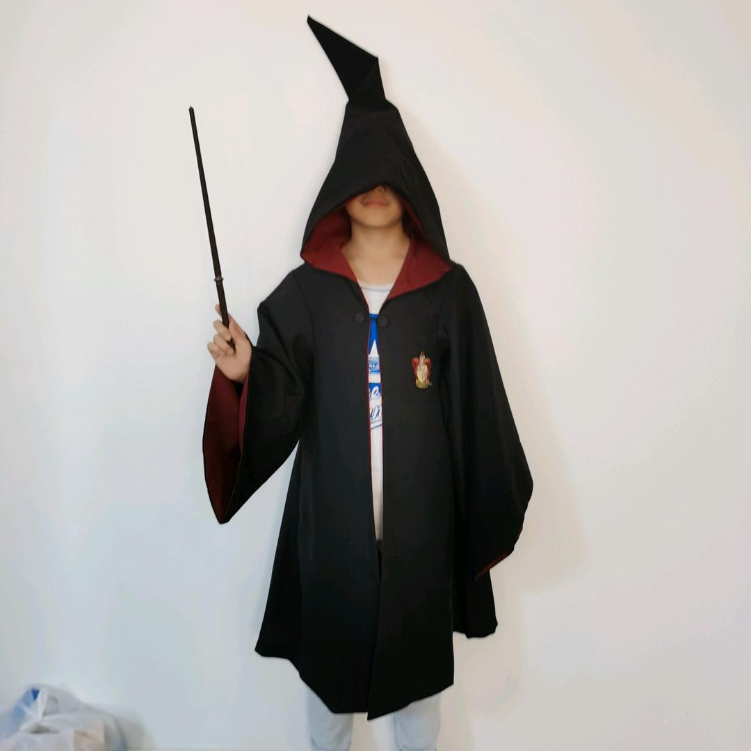 某某某
