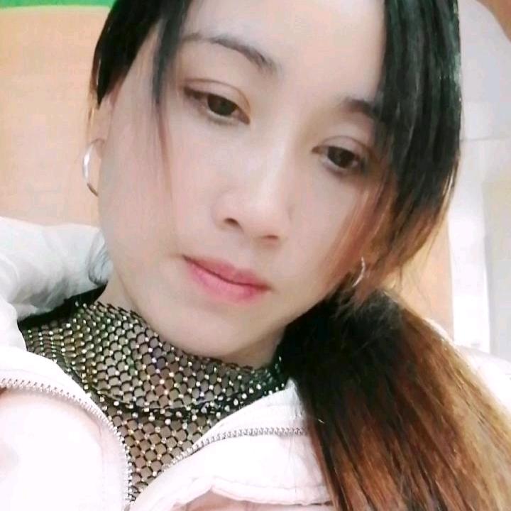 是一个小蜜蜂🐝🐝🐝